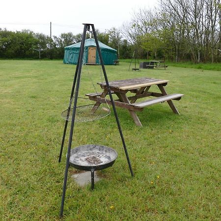 Alder Yurt Wych Elm Glamping Hotel Helston Luaran gambar