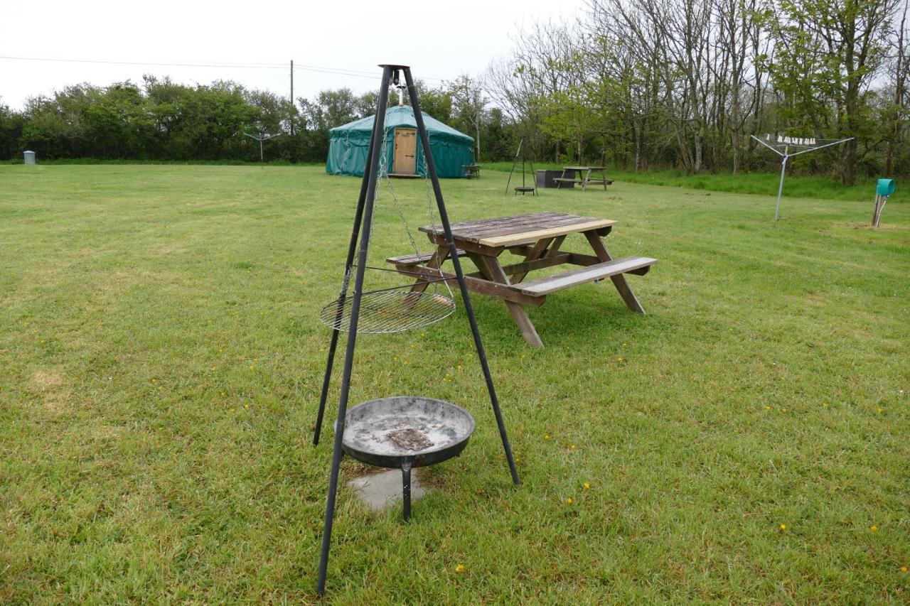 Alder Yurt Wych Elm Glamping Hotel Helston Luaran gambar