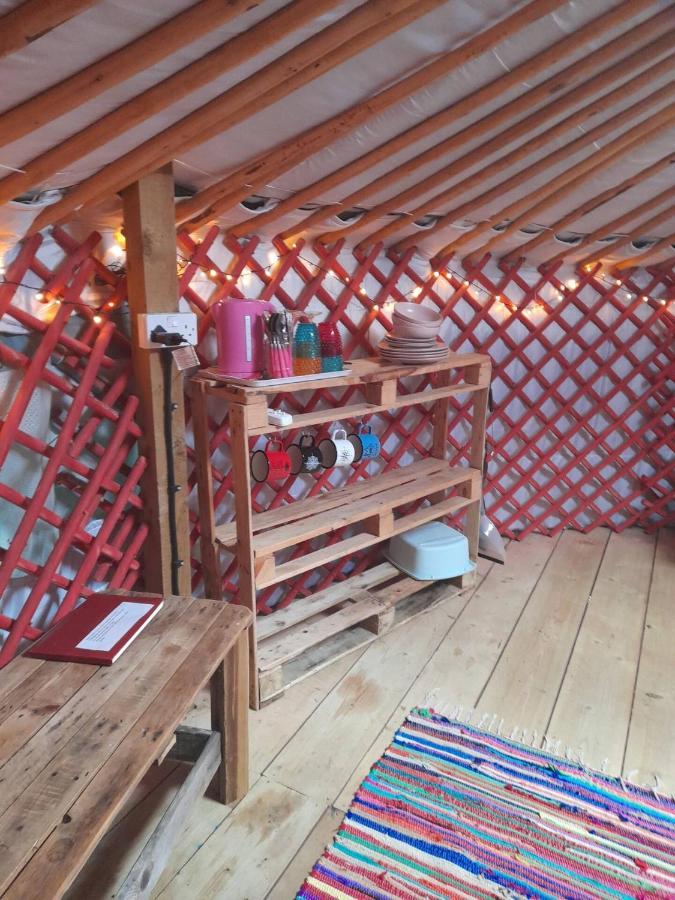 Alder Yurt Wych Elm Glamping Hotel Helston Luaran gambar